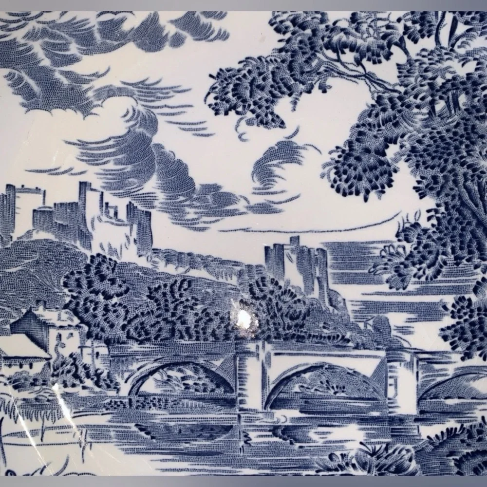 Wedgwood Countryside Blue White Porcelain Dinner Plate 9 7/8” Vintage England
